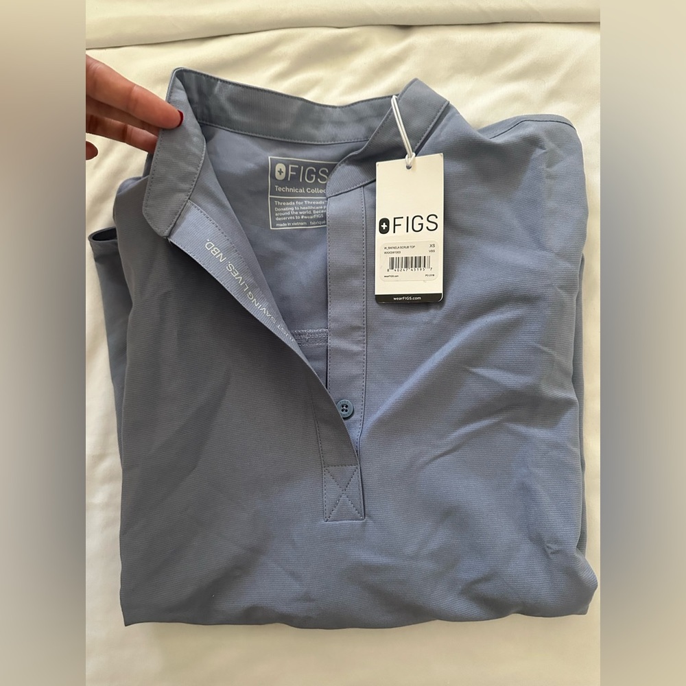 NEW RAFAELA SCRUB TOP LIMITED EDITION COLOR